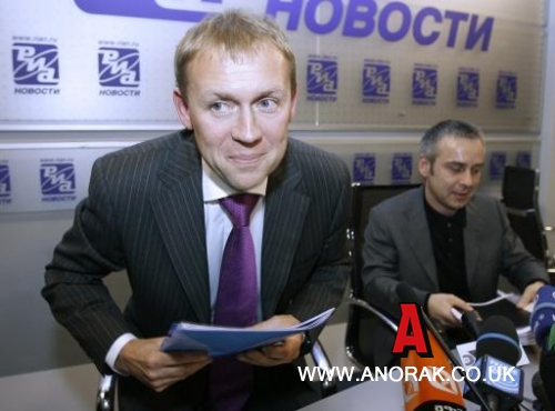 5300949 - Andrei Lugovoi, left, a former KGB officer, and his associate Dmitry Kovtun seen at a news conference in Moscow, Thursday, Nov. 1, 2007. One year after former KGB officer Alexander Litvinenko was allegedly slipped a fatal dose of radioactive poison in a London bar, Britain's main suspect in the killing, Andrei Lugovoi, accused UK investigators on Thursday of covering up British involvement and using the case to "humiliate and discredit" Russia. Andrei Lugovoi said the British investigators had concealed evidence to hide the involvement of the British foreign intelligence agency, MI6. (AP Photo/Sergey Ponomarev)