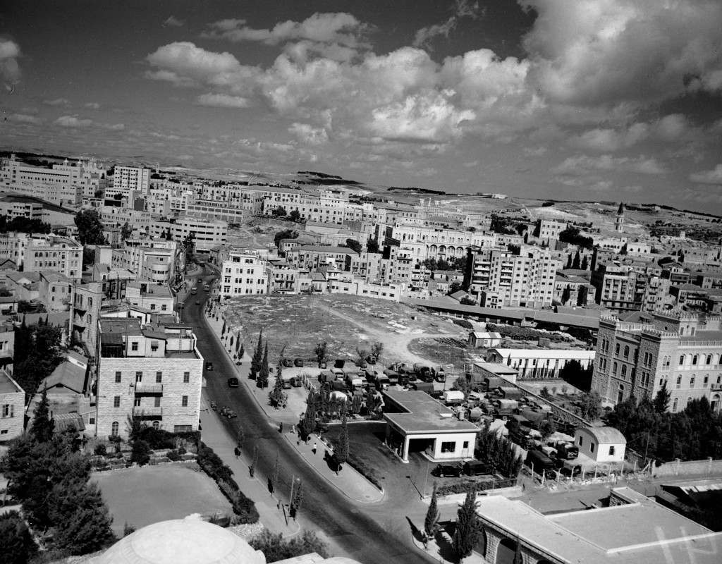 This photograph shows the view looking north toward the center of Jerusalem, Palestine, on Nov. 22, 1945. The Avenue is called Julians Way. (AP Photo) Ref #: PA.3946707  Date: 22/11/1945