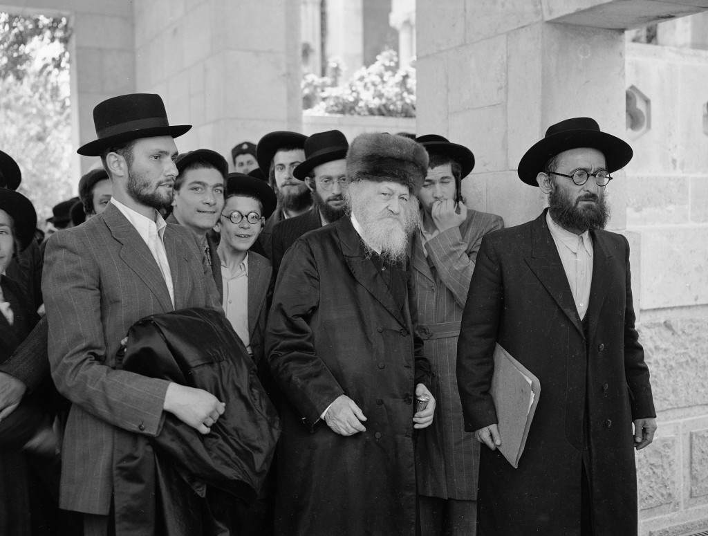 Orthodox Jews are seen during a United Nations Special Committee on Palestine hearing in Jerusalem, July 20, 1947. At left is Chief Rabbi of the Orthodox Jews in Palestine, Joseph Zvi Dushinski. Others are unidentified. (AP Photo/Jim Pringle) Ref #: PA.5737225  Date: 20/07/1947 