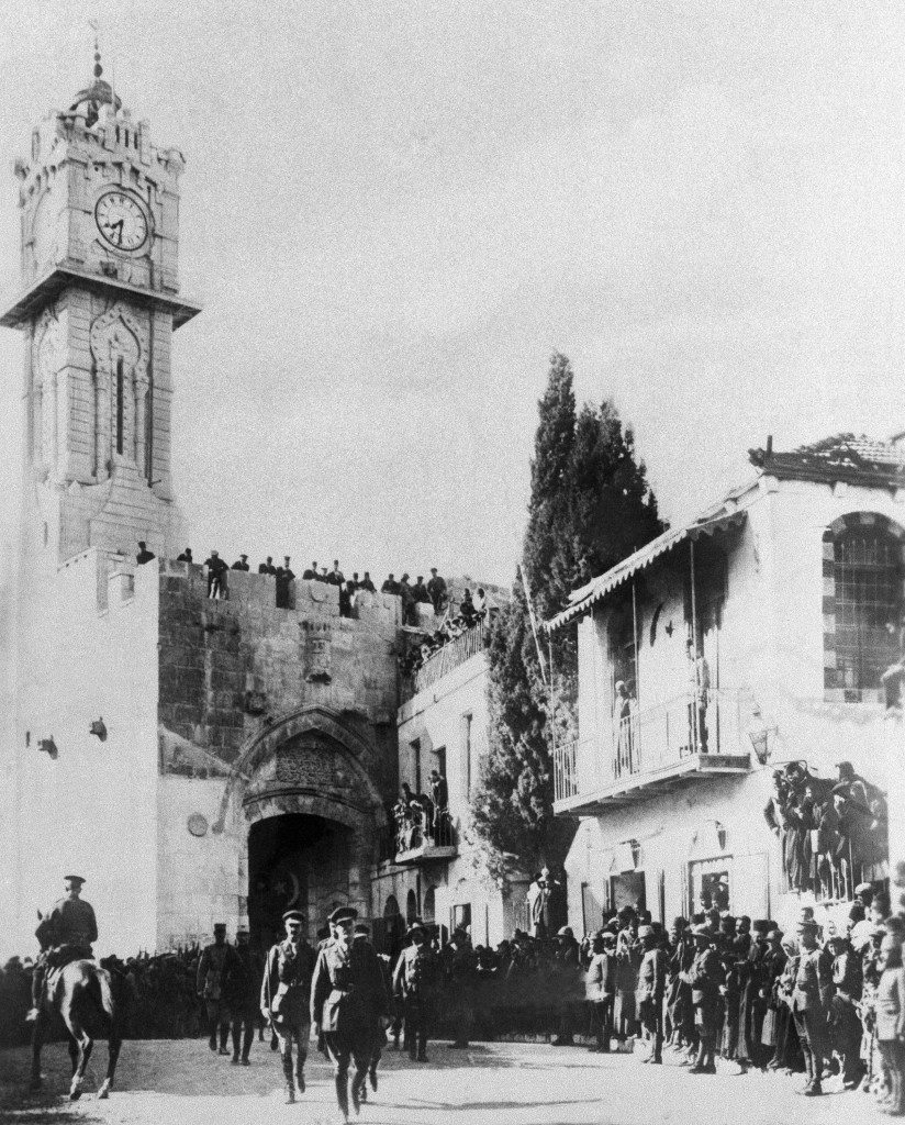 General Allenby (British) enters the captured City of Jerusalem, Palestine, Dec. 9, 1917. He entered on foot thru the Gate of David. (AP Photo) Ref #: PA.9750377  Date: 09/12/1917