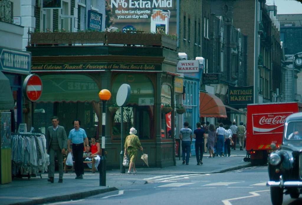 20 Photos Of The Kings Road On A Hot August Day In 1976