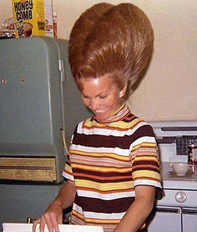 Women With Very Big Hair In the 1960s