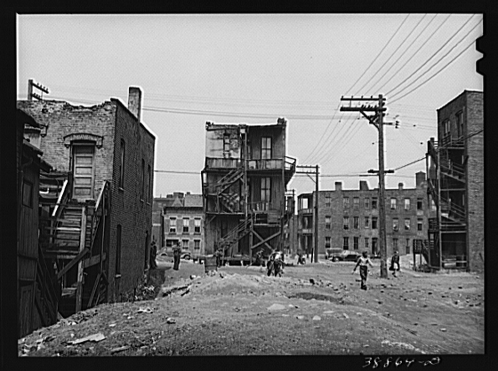 Chicago’s South Side April 1941: Life In ‘The Black Belt’