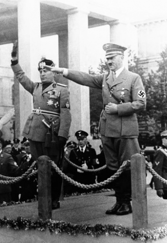 Benito Mussolini – life and death in photos