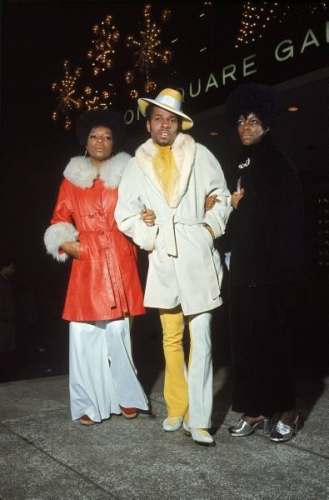 Muhammad Ali fans fashion New York 1970  Bonavena