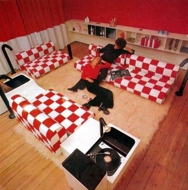 checkered sofas