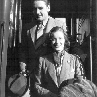 Errol Flynn & Lili Damita (Mr. & Mrs. 1935 .. - Flashbak