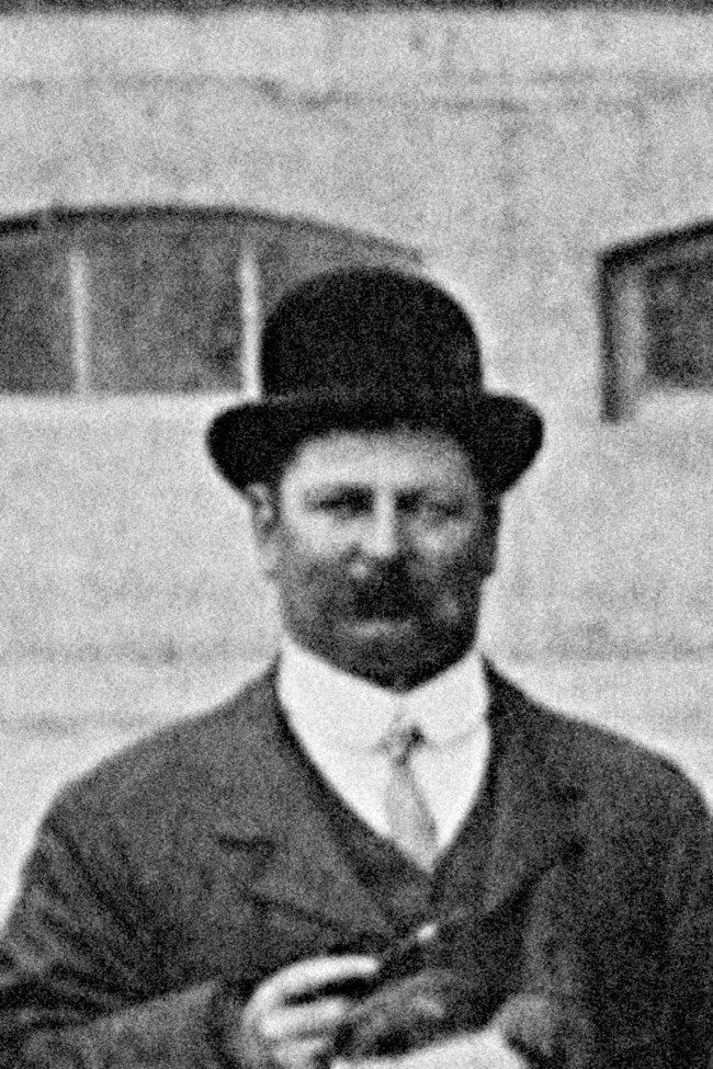 Chelsea director HA 'Gus' Mears Date: 01/08/1905