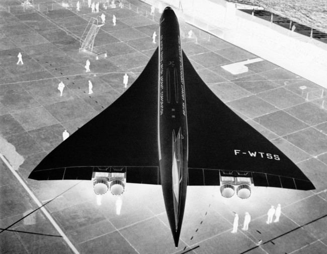 Roll out ceremony for Concorde, a over head shot of the British Â French supersonic airliner ÂConcordeÂ during the roll out ceremony of the prototype 001 in Toulouse, France, Dec. 11, 1967.