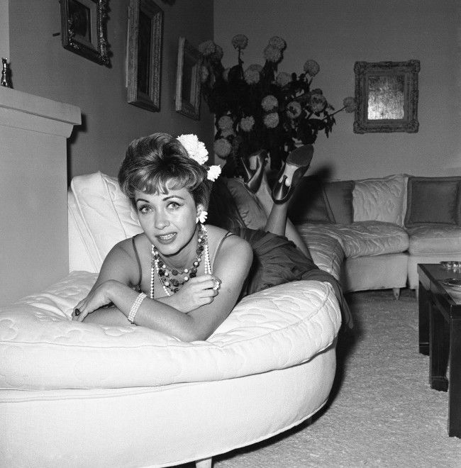 Actress Jane Powell shown January 1960, who has been making movies since she was 14, says she?s tired of playing girl-next-door roles. ?I want to play a floozy,? she says. Jane feels she has the sex appeal for big girl parts. (AP Photo) Ref #: PA.8603985 Date: 01/01/1960