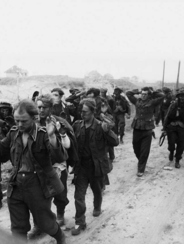 D-Day: The Germans' Story In 43 Haunting Photos - Flashbak