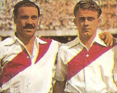 Di Stéfano (right) with José Manuel Moreno during his first years in River Plate.