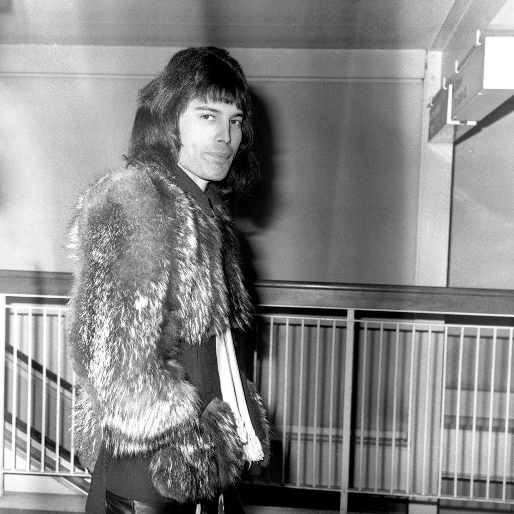 Queen frontman Freddie Mercury at Heathrow Airport, where the band were heading to the USA for the beginning of a world tour. archive-pa174273-4 Ref #: PA.16702388  Date: 20/01/1976