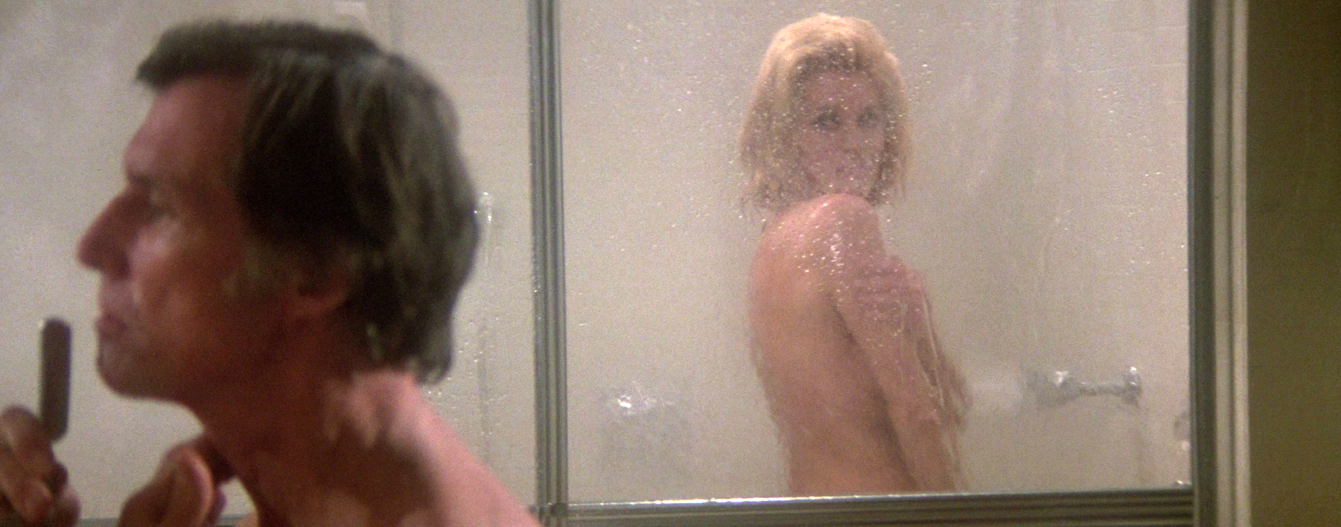 Bathroom Nightmares: The Definitive Guide to Shower Scenes in Horror Cinema  - Flashbak