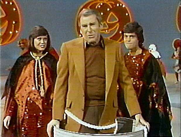 Marie Osmond Hardcore Porn - 1970s Halloween Insanity at its Finest: The Paul Lynde Special - Flashbak