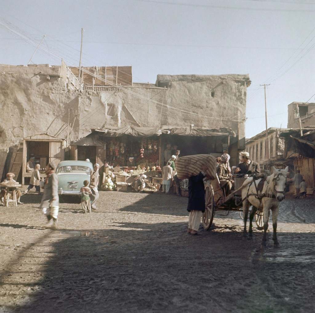 Street scene in Kabul, Afghanistan in November 1966. (AP Photo) Ref #: PA.8536293 Date: 01/11/1966 
