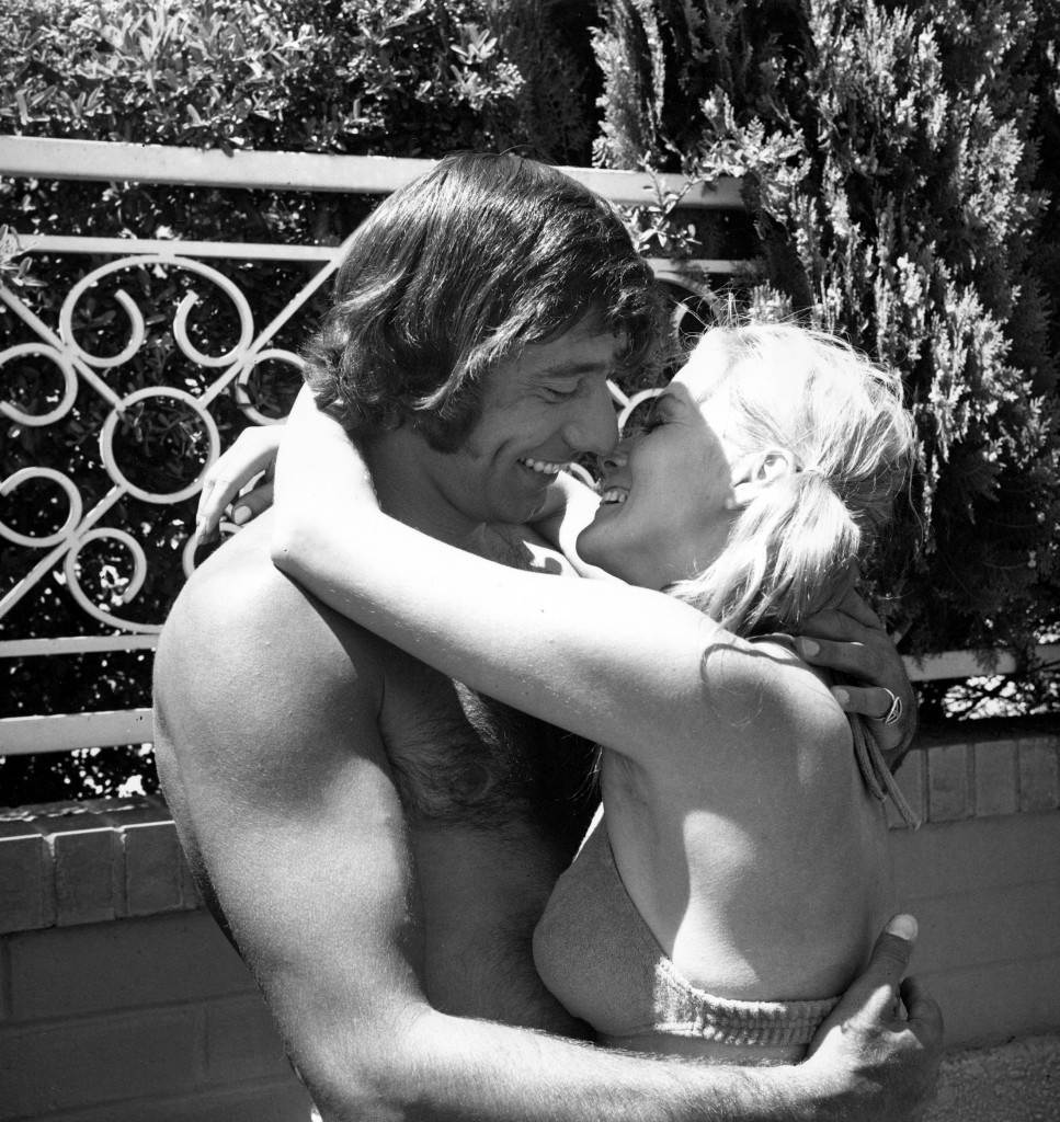 Joe Namath, New York Jets quarterback and actor, is shown with co-star Ann-Margret in his first on-screen kiss in the movie Ref #: PA.8689615  Date: 01/05/1970 