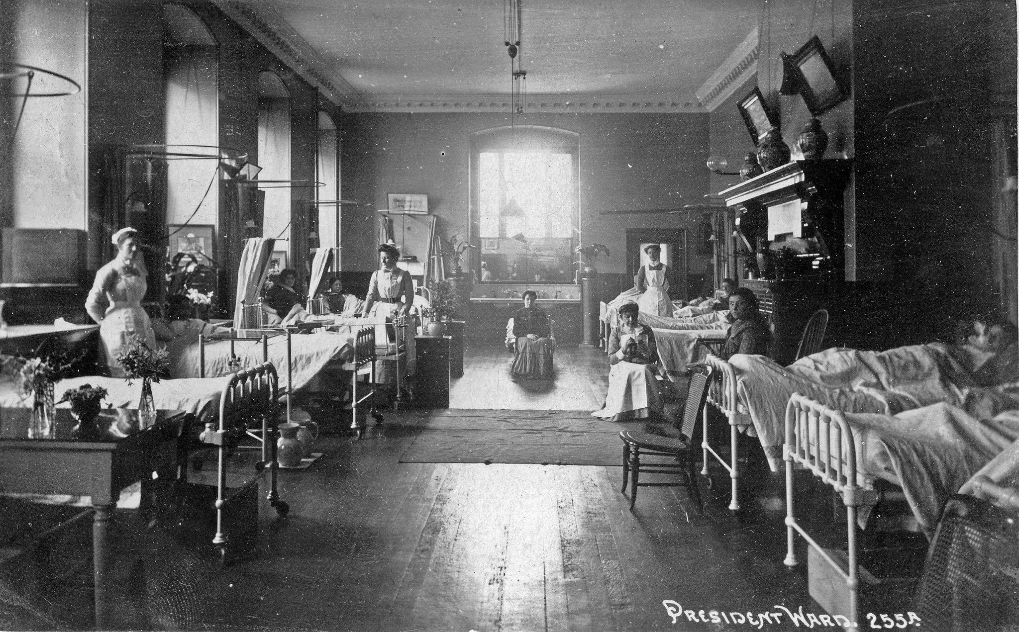 President Ward, St Bartholomews Hospital c.1909