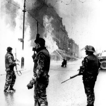 BOMB EXPLOSION IRA TERRORISTS - Flashbak