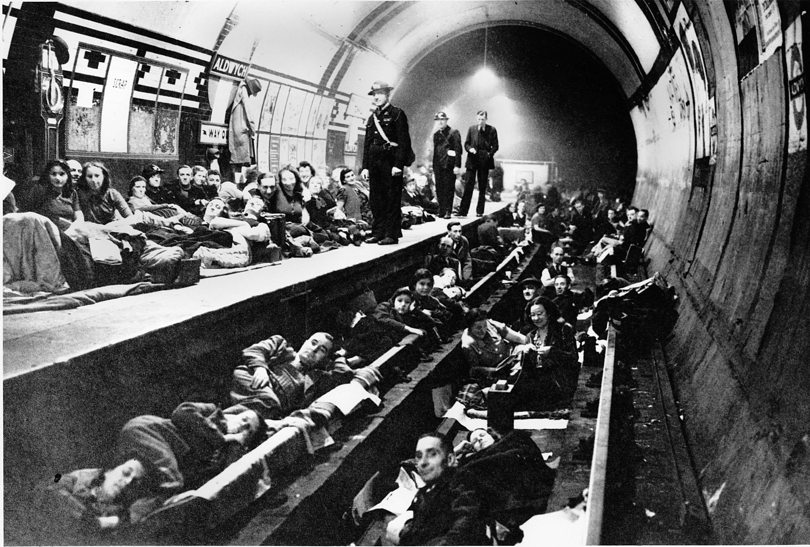 Faces Of The Blitz And England In World War 2 40 Photos 1940 1944 