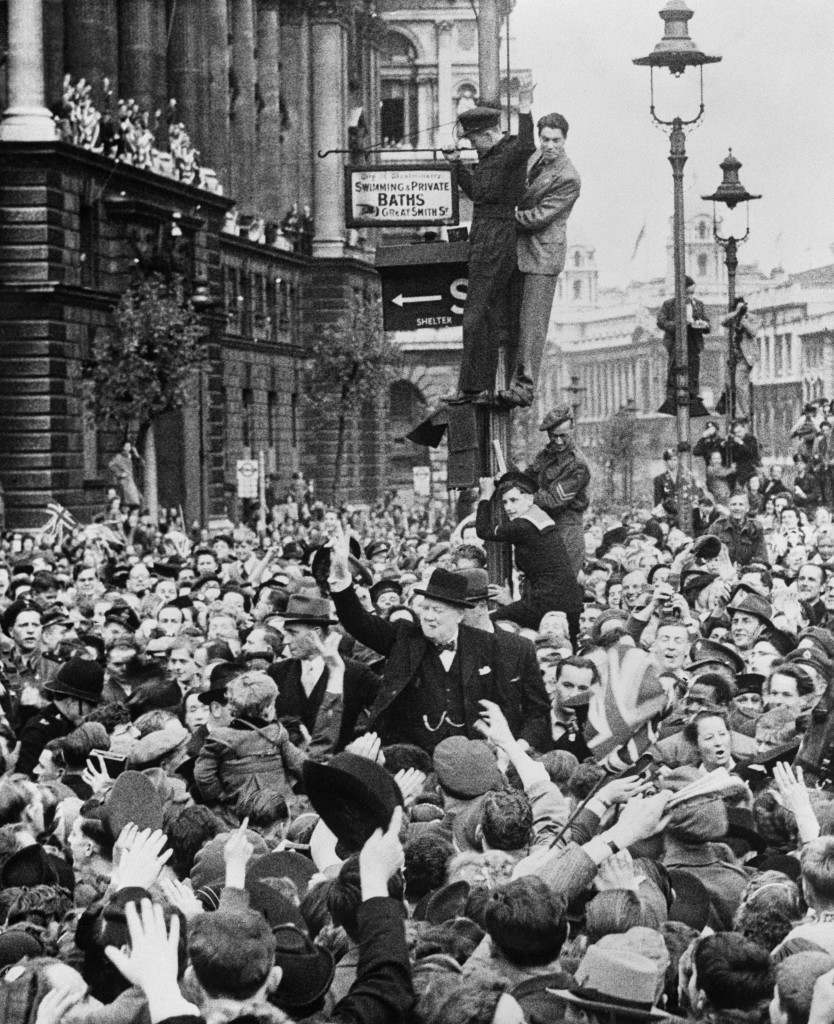 Photos of Sir Winston Churchill (30 November 1874 24 January 1965