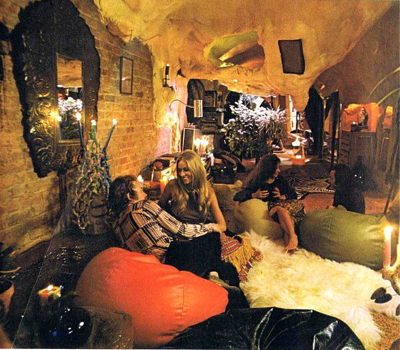 Magical Mystery Décor: Trippy Home Interiors of the 60s and 70s - Flashbak