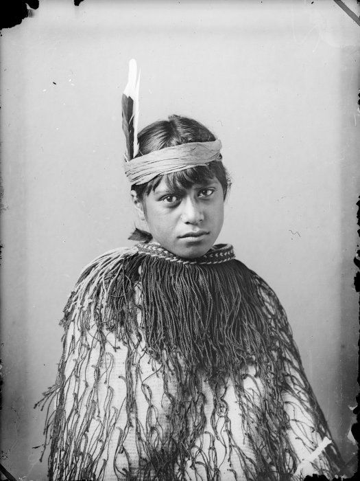 Carte de visite portrait of a young Maori girl from Hawkes Bay, taken, probably between 1880 and 1900, by Samuel Carnell of Napier.