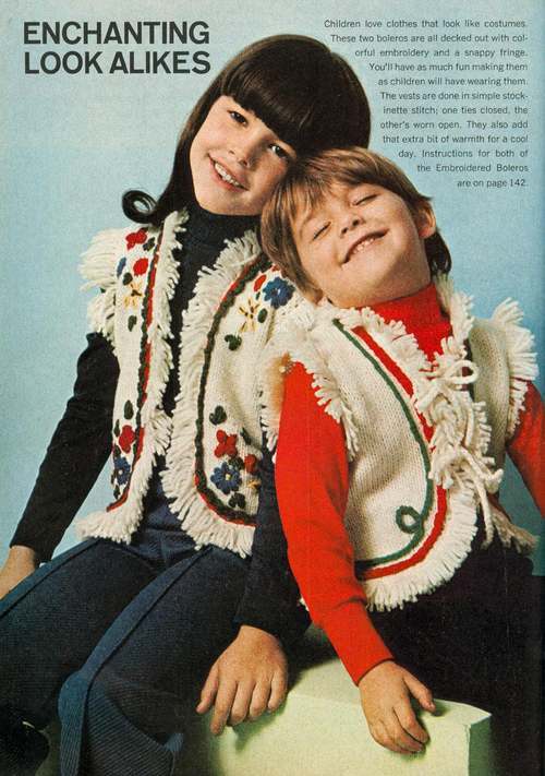045_1970's crochet fashion