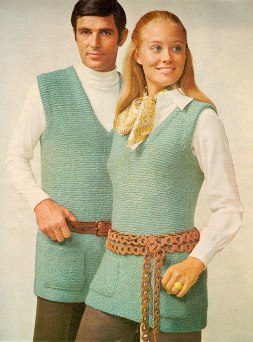 052_1970's crochet fashion