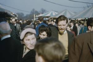 Hampstead Heath Easter Fair 1956 - In Colour - Flashbak