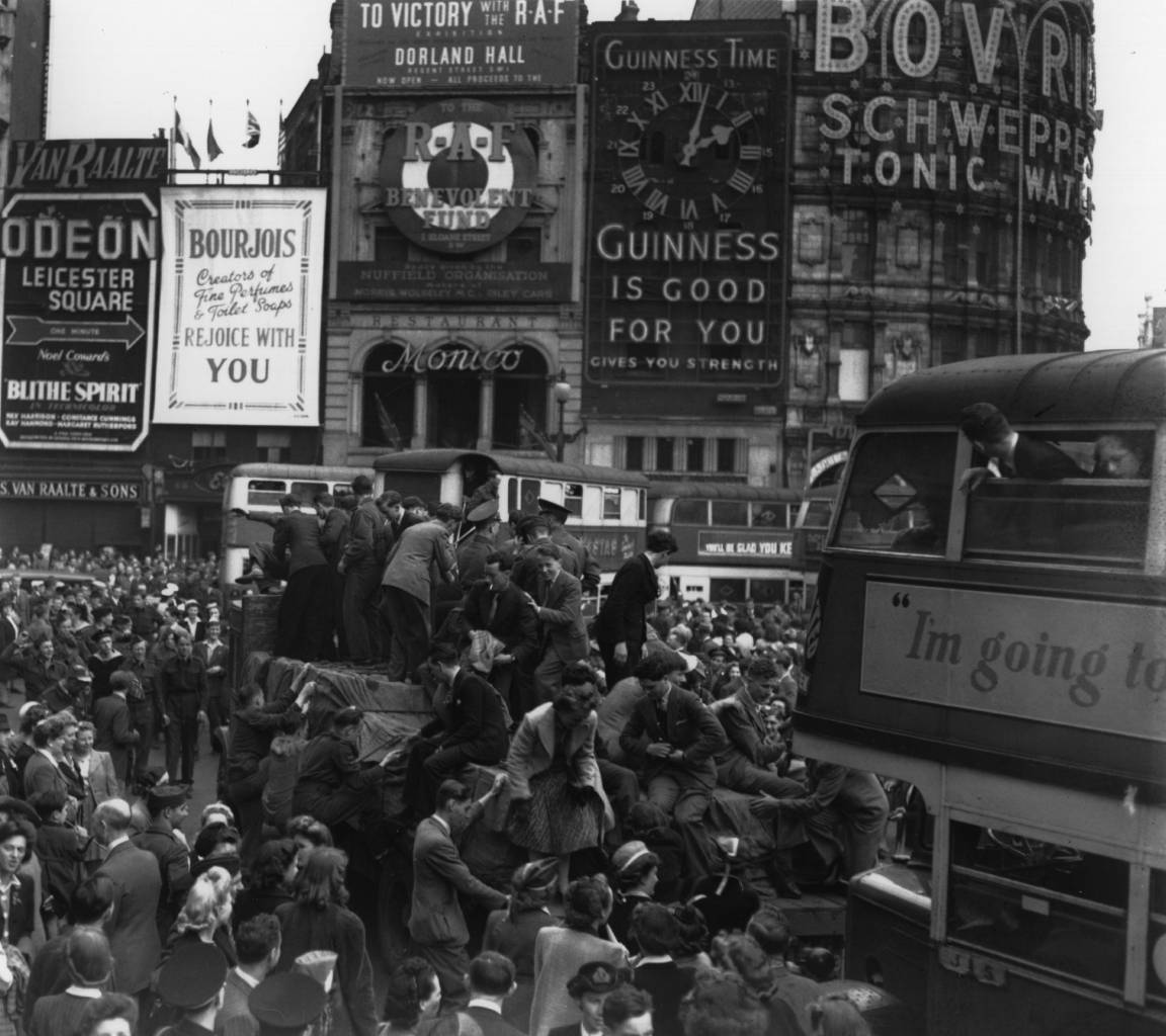 VE Day London