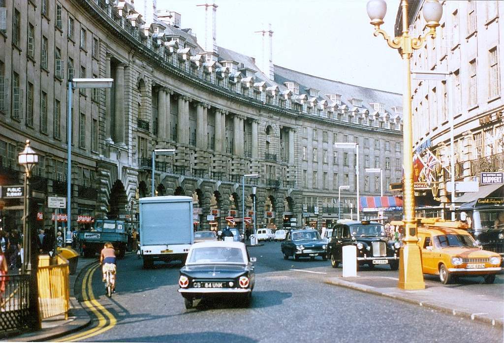 Regent Street 1976 KH