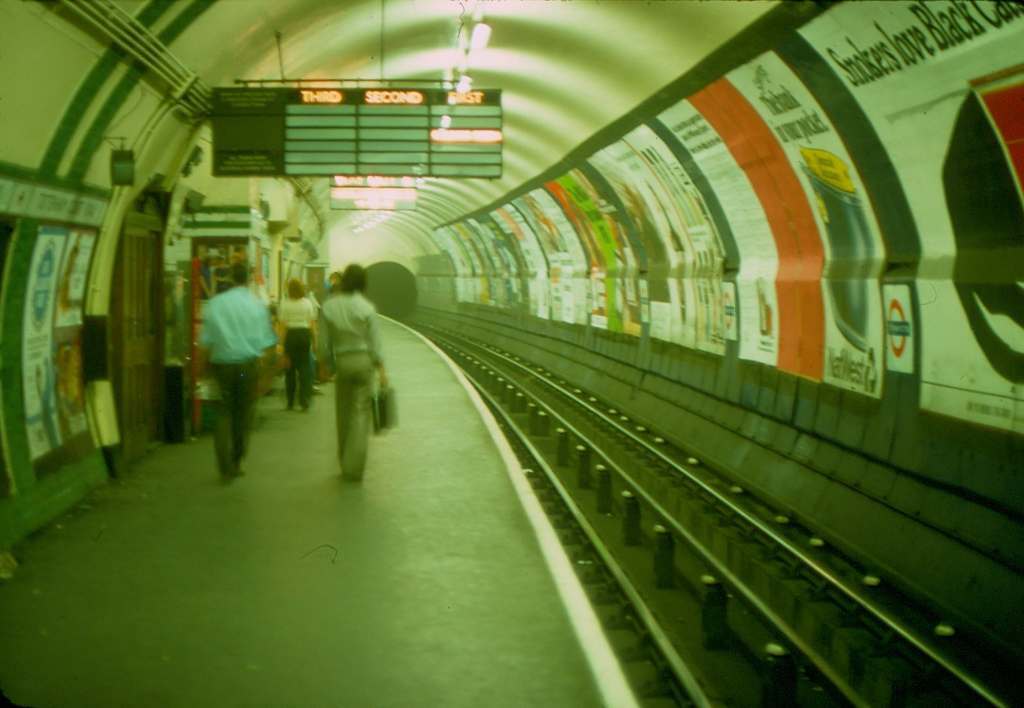 Tottenham Court Rd Underground station 1976 KH