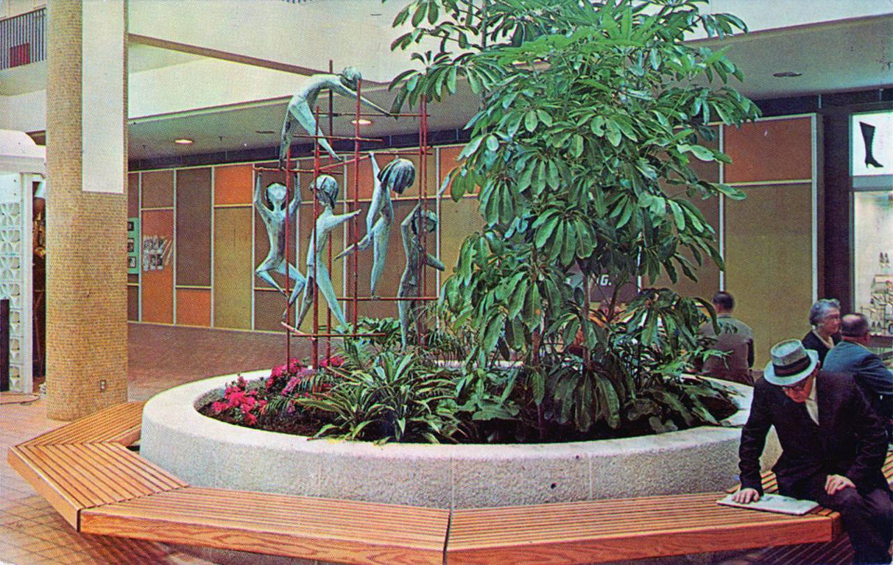 midtown plaza mall sculpture rochester new york