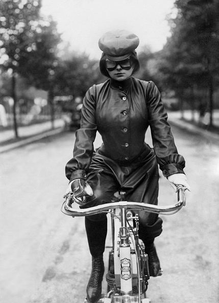 (GERMANY OUT) Pictures of daily life Berlin's first woman in motorcycle gear - 1905 - Vintage property of ullstein bild (Photo by ullstein bild/ullstein bild via Getty Images)