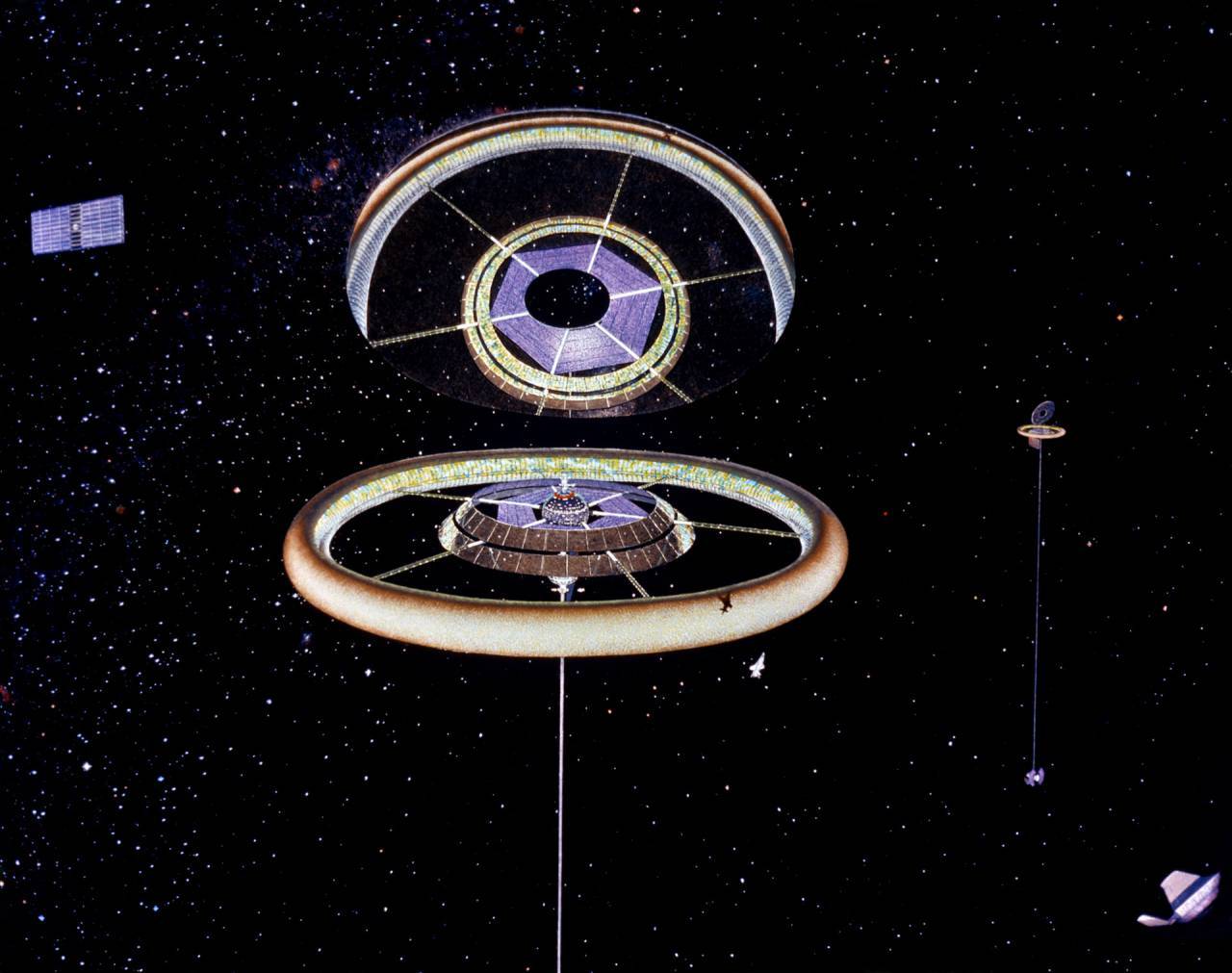 Torus_Exterior_AC76-0525_1920