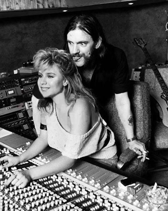 Lemmy-Kilmister-Samantha-Fox-.jpg