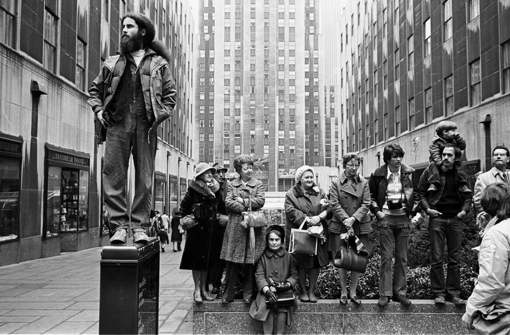 Tony Marciante watching the parage NY 1974