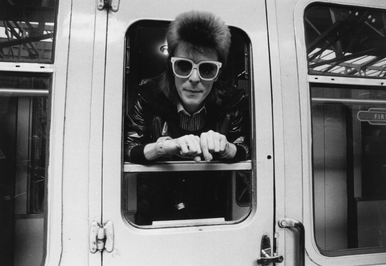 9th July 1973: Pop singer David Bowie prepares to do some mileage with British Rail. (Photo by Smith/Express/Getty Images)
