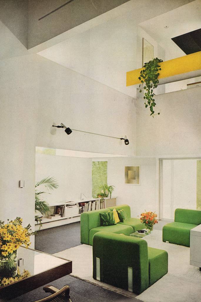 House & Garden (November 1973) 11