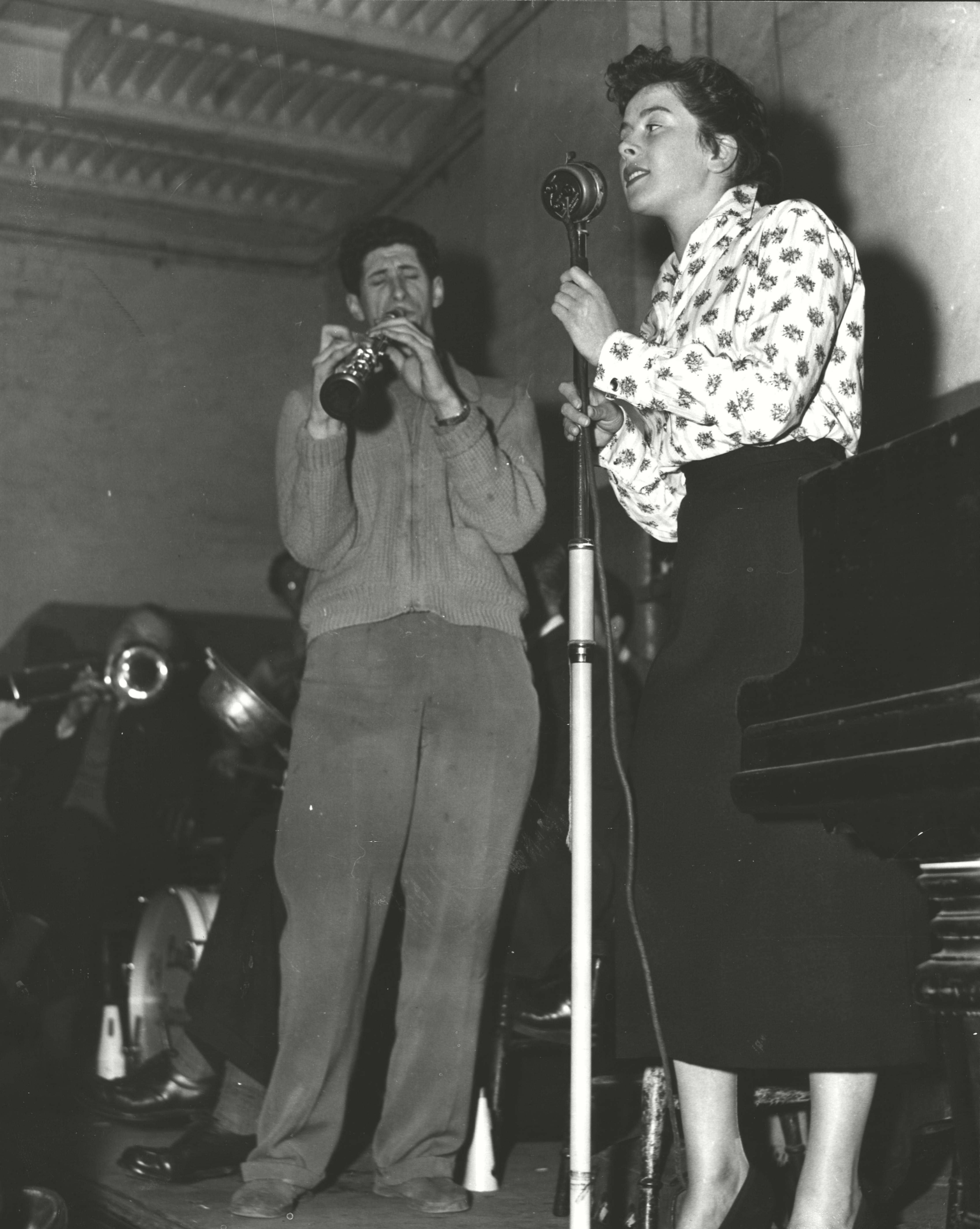 School Teacher Pam Heagren Singing At Cy Laurie's A Soho Jazz Club, April 1956: Photo by ANL/REX/Shutterstock 