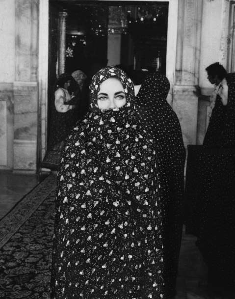 elizabeth taylor iran 1976