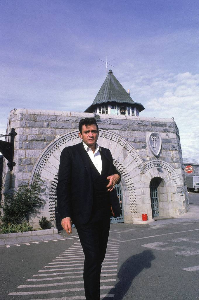 JOHNNY CASH FOLSOM PRISON