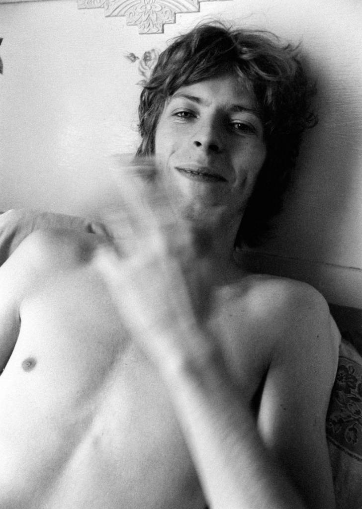 Mandatory Credit: Photo by Ray Stevenson/REX/Shutterstock (563039d) David Bowie DAVID BOWIE AT HOME, FOXGROVE ROAD, BECKENHAM, BRITAIN - 1969