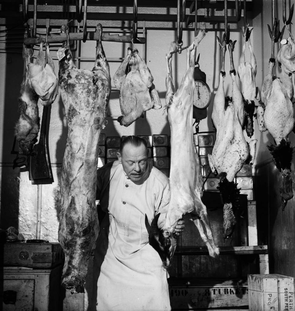7th April 1951:  A butcher's shop with unrationed meat. Thery are selling, English hare, Polish turkey, Swedish reindeer, French turkey, English chicken, Irish turkey and Polish chicken !  (Photo by Walter Bellamy/Express/Getty Images)