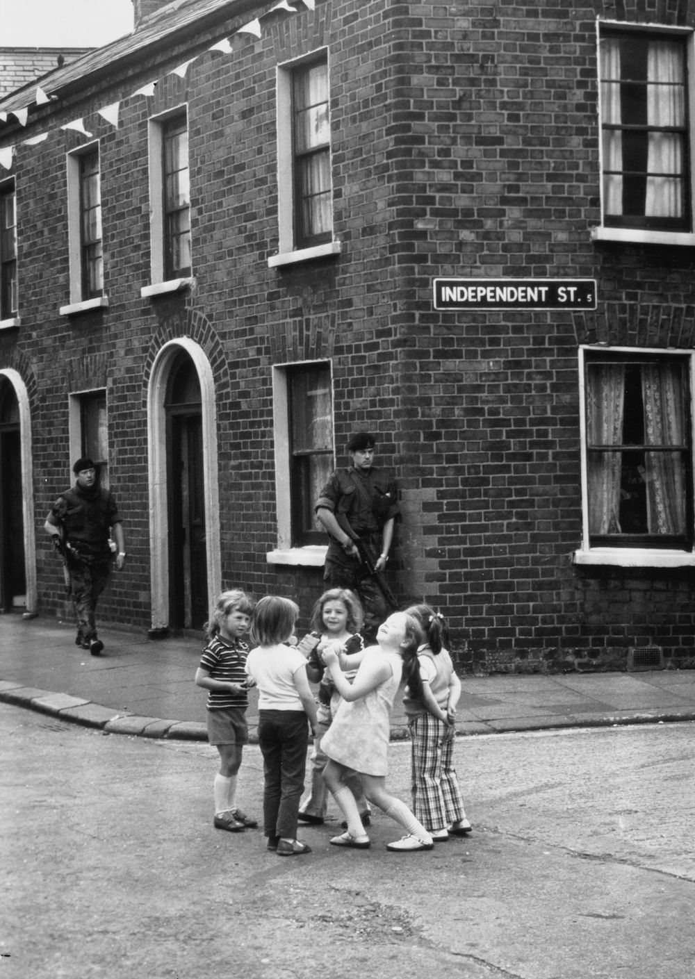 Children In The Troubles Northern Ireland