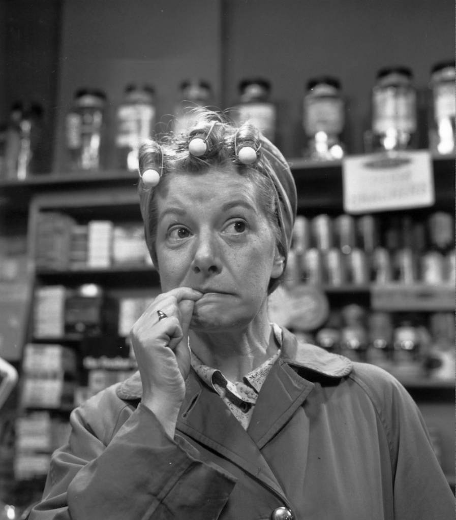 1969: Actress Jean Alexander looking bemused as Hilda Ogden in the long-running television soap opera 'Coronation Street'. (Photo by John Madden/Keystone/Getty Images)