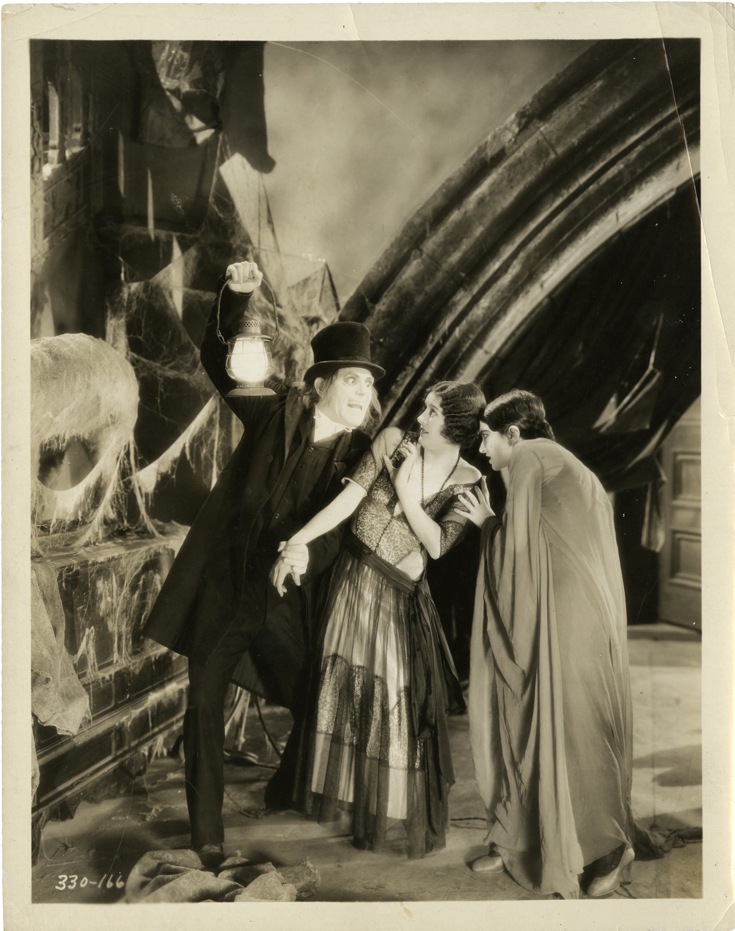 London After Midnight lobby card