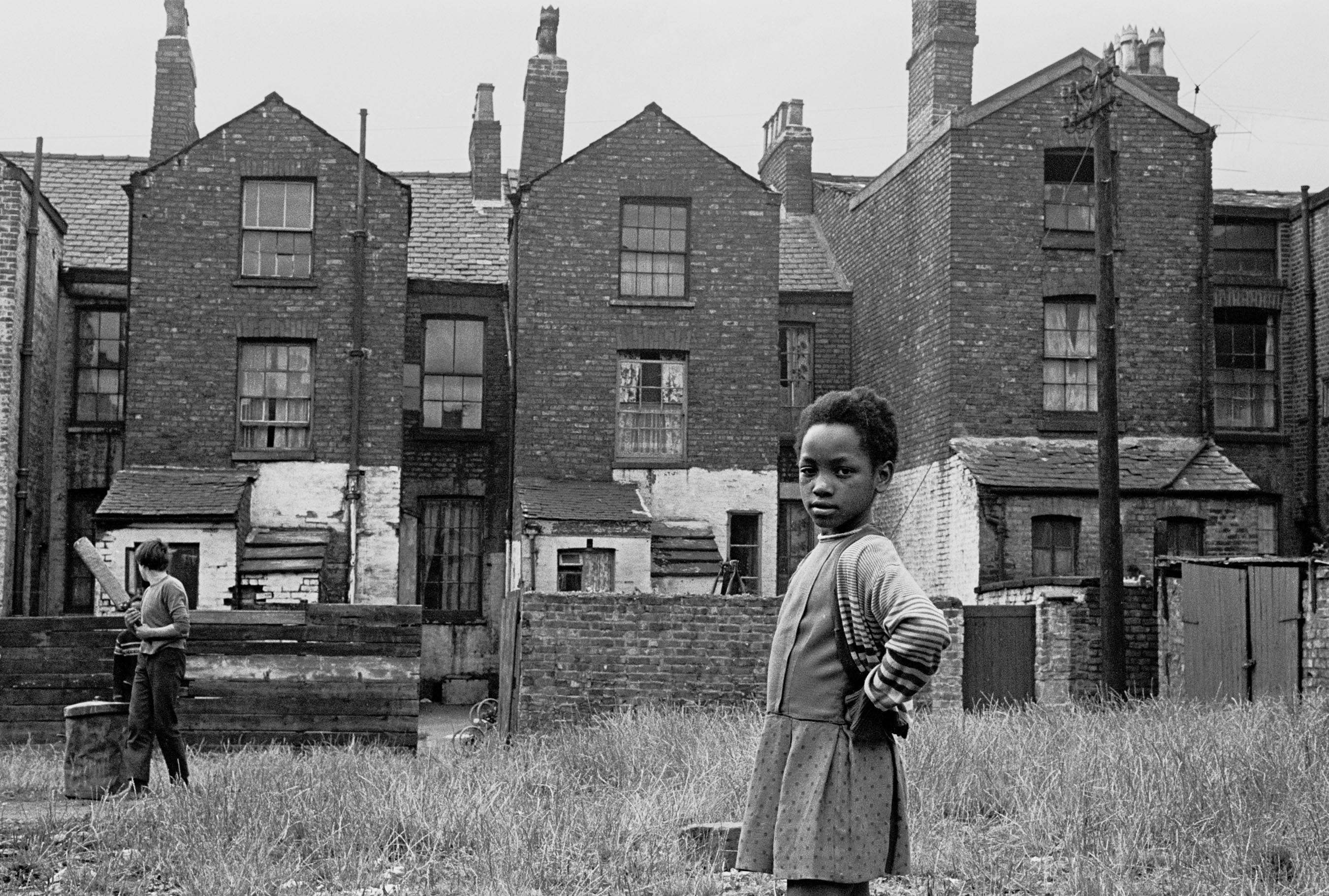 Powerful Photos Of Manchester Slums 1969-72 - Flashbak