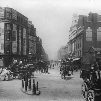 Tottenham Court Road - Flashbak